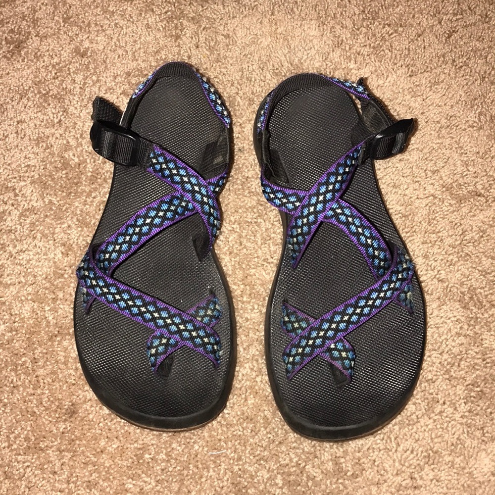 Women’s Chacos size 8